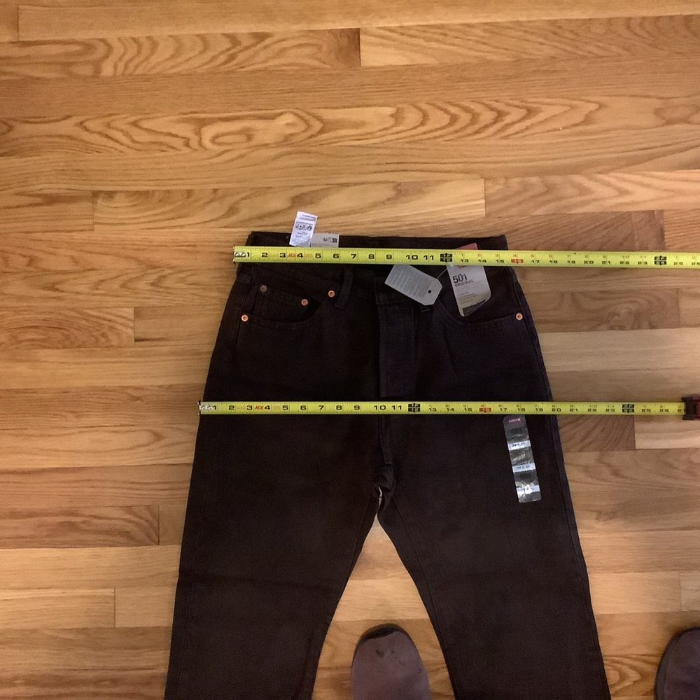 Levi's 501 Original Straight Leg Jeans - Picture 9 of 14